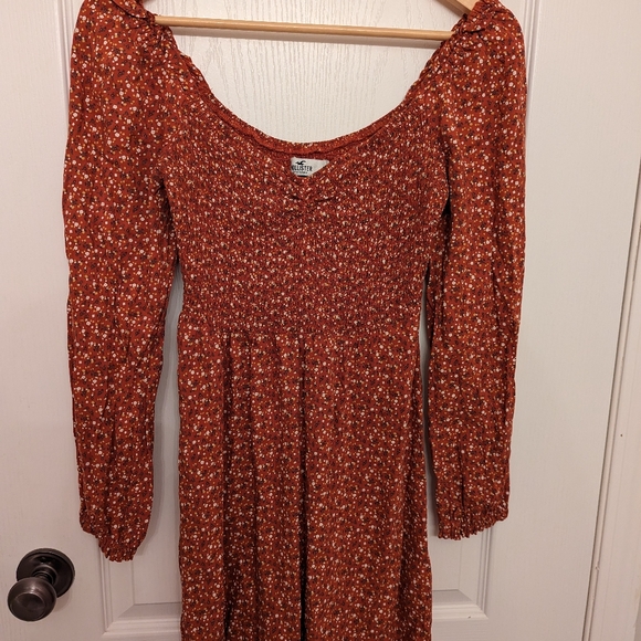 Hollister Short Dress - Picture 3 of 5